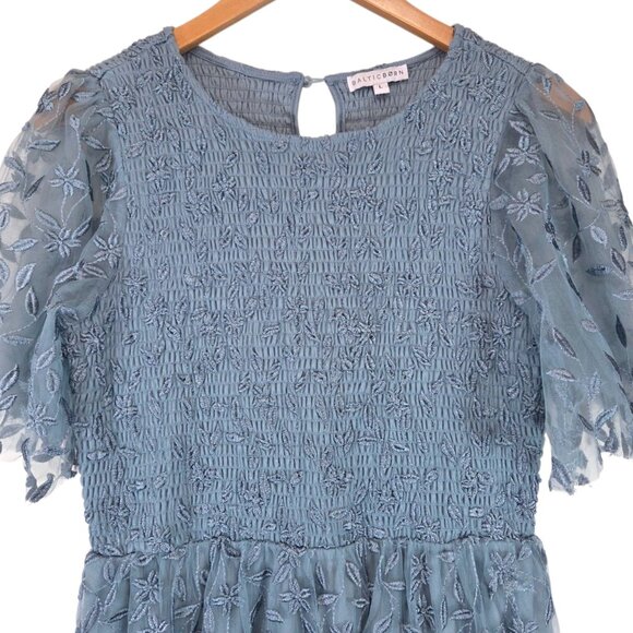 Baltic Born Kendra Embroidered Dress Dusty Blue Midi Size Large - Picture 6 of 12